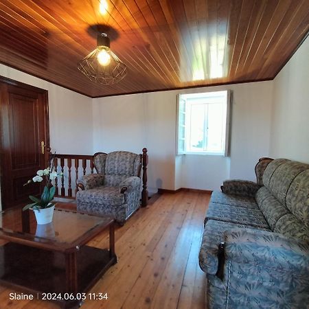 A Casa Do Rio - The River House Arzúa Екстериор снимка