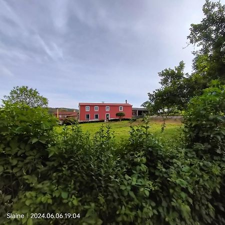 A Casa Do Rio - The River House Arzúa Екстериор снимка